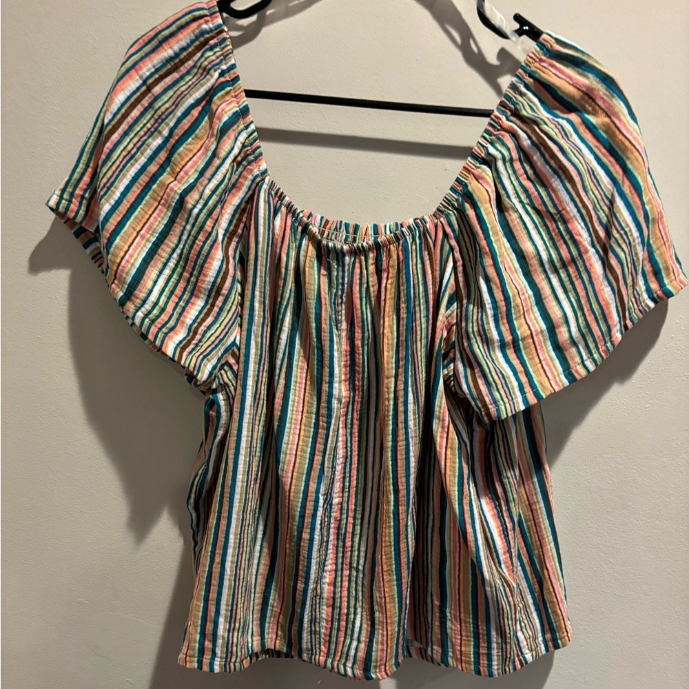 Size 12-14 women’s top size L